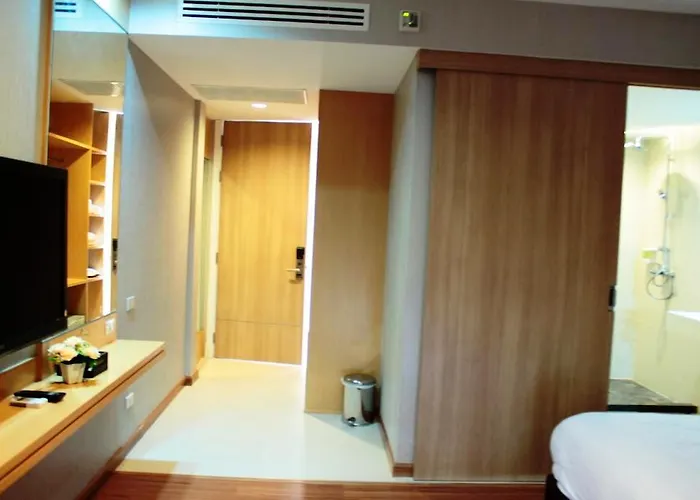 Nantra Retreat And