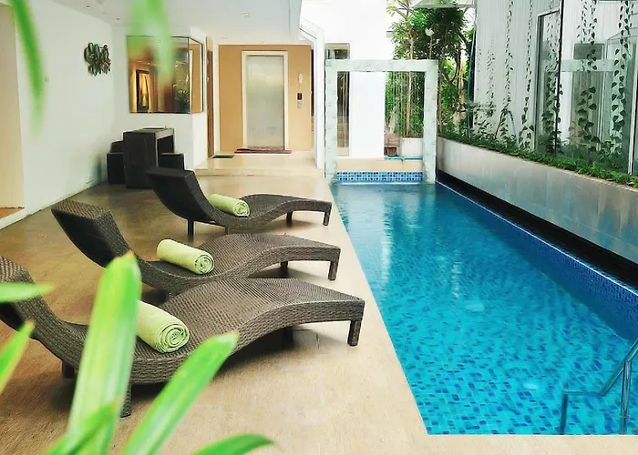 Nantra Retreat And 酒店 3*