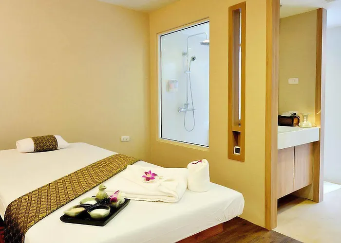 Nantra Retreat And 曼谷