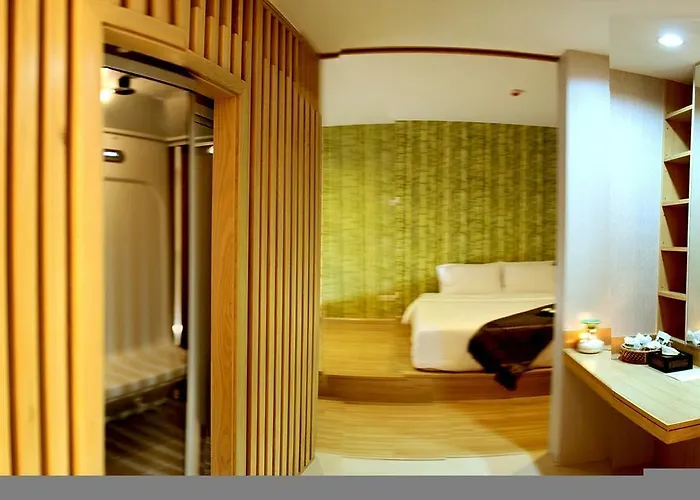 Nantra Retreat And 曼谷