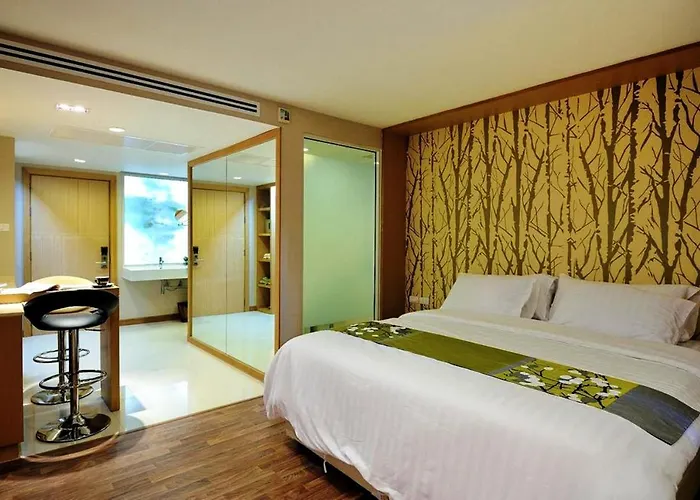 Nantra Retreat And 酒店